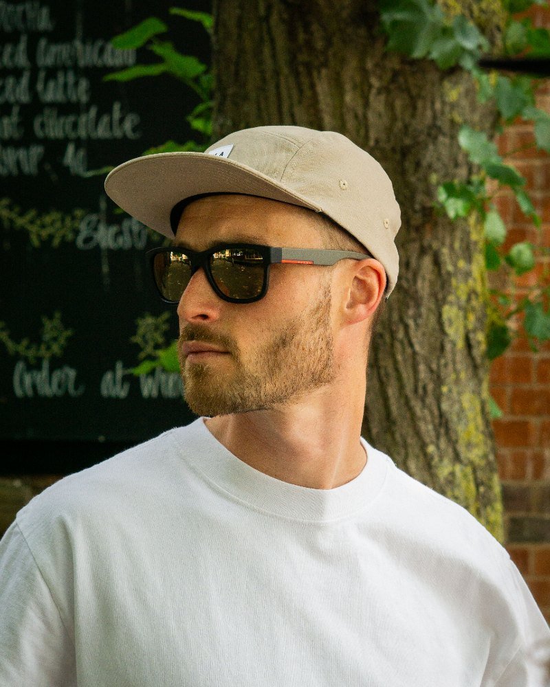 Light Mushroom 5 Panel Cap