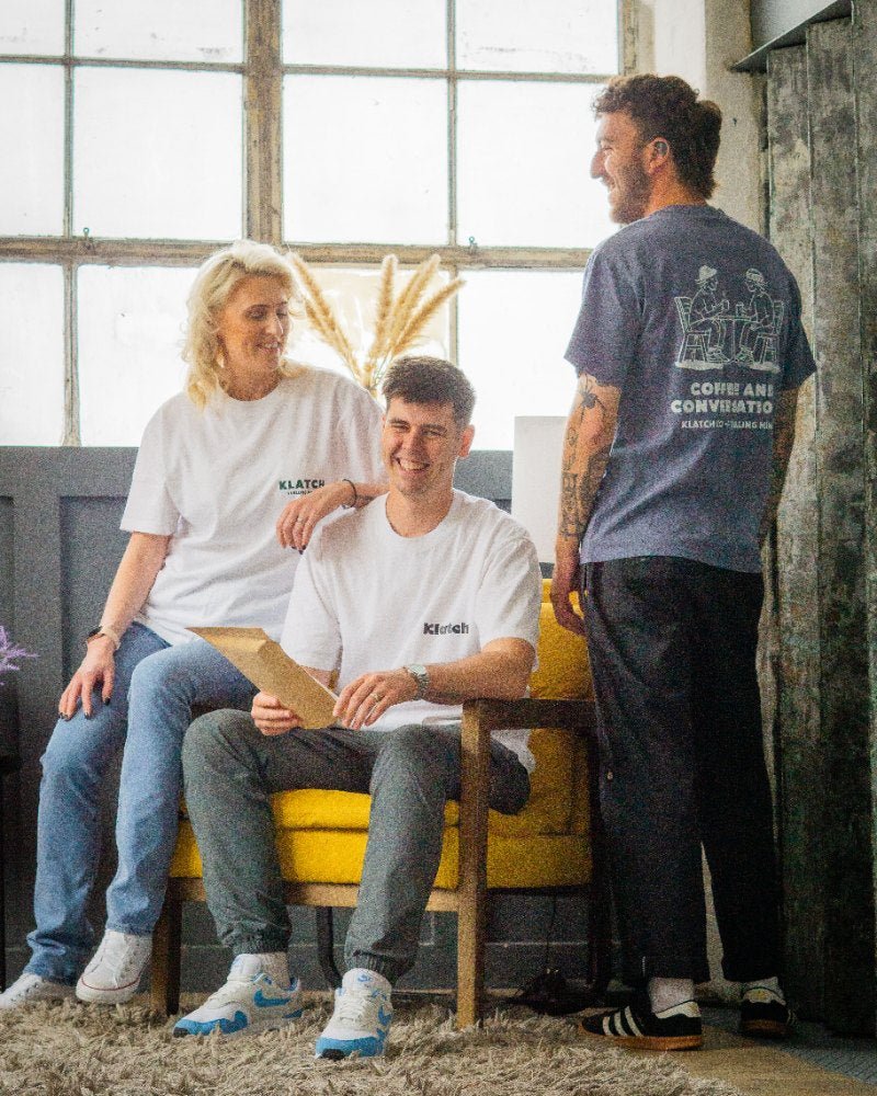 Coffee & Convos T-shirt - Washed Navy