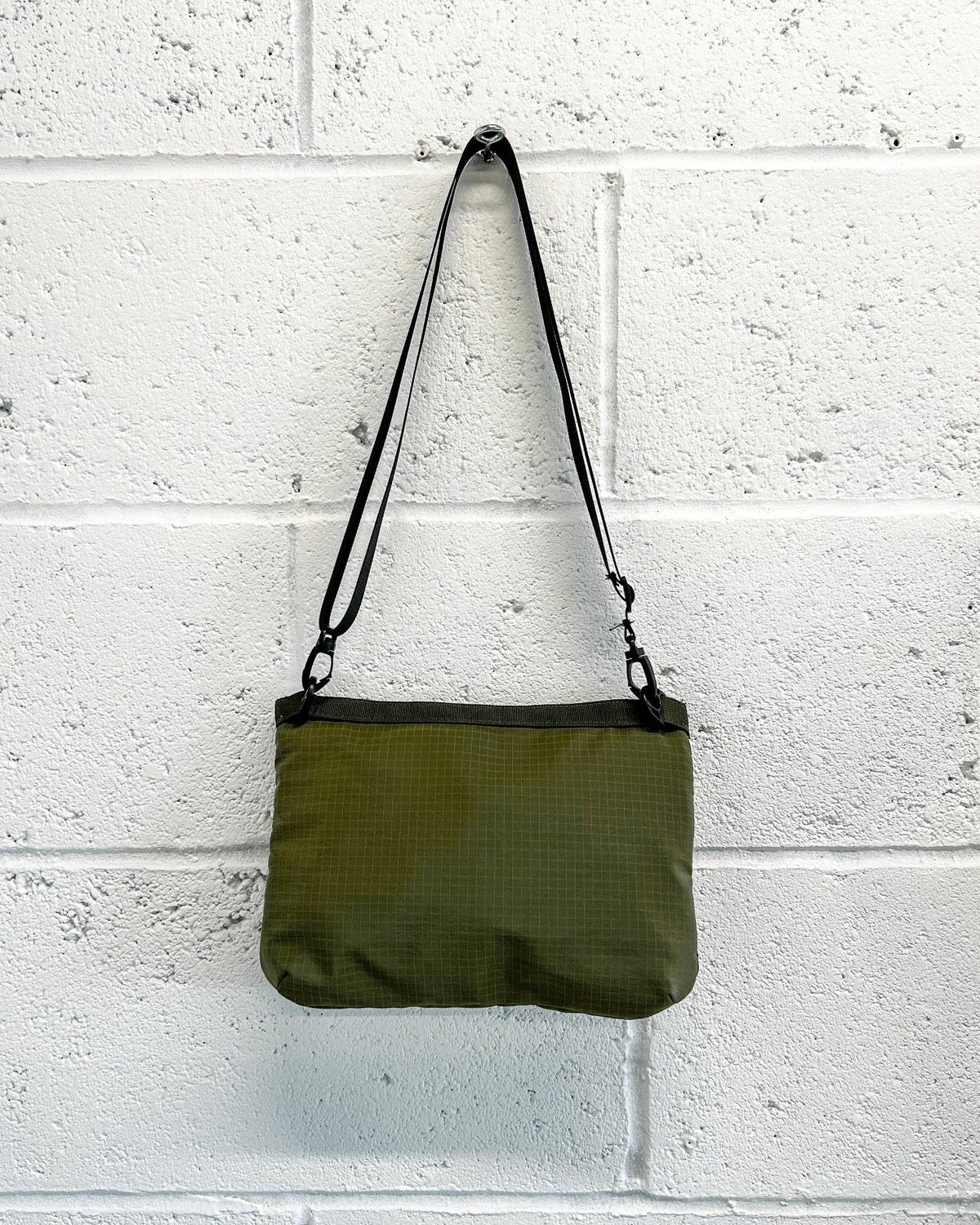 The Lungo Cross Body Bag - Khaki