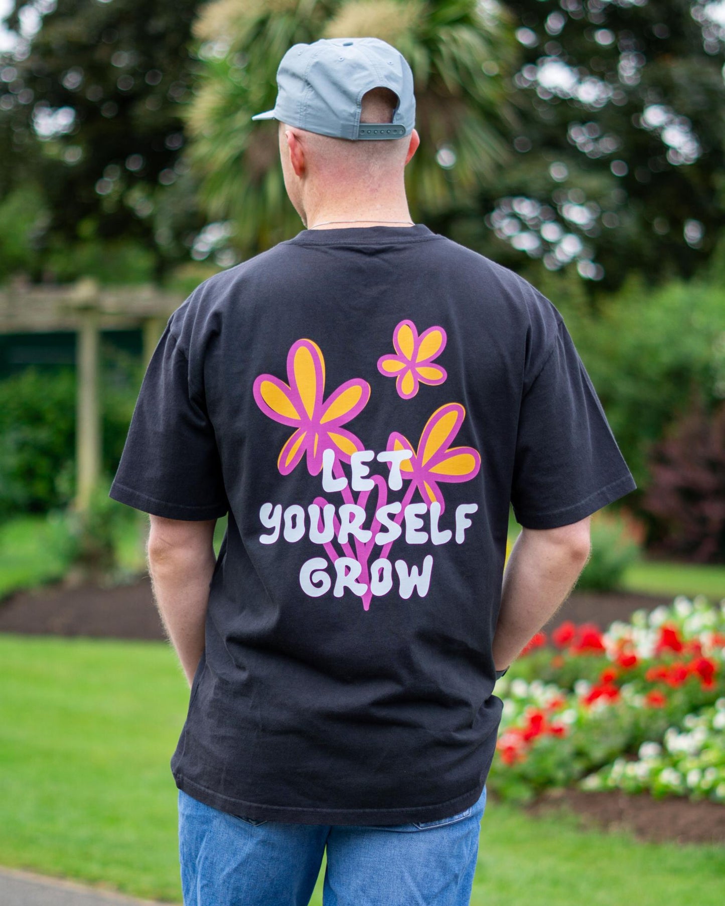 Let Yourself Grow Relaxed Fit T-Shirt - Black
